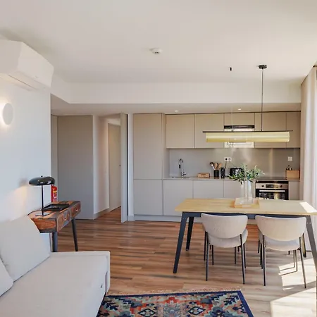 Feel Firmeza Coworking & Flats Apartment Porto