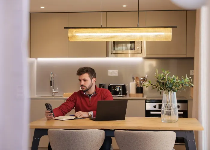 Feel Firmeza Coworking & Flats פורטו