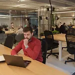 Feel Firmeza Coworking & Flats 波尔图