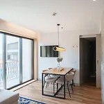 Feel Firmeza Coworking & Flats * 波尔图