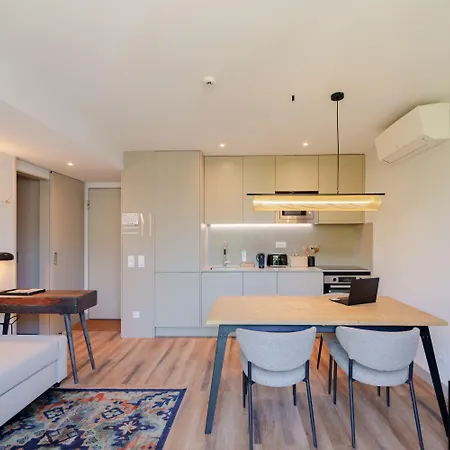 Apartamento Feel Firmeza Coworking & Flats