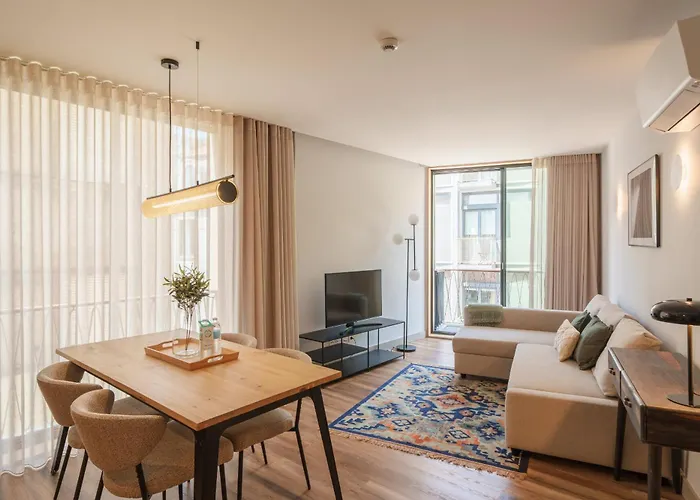 Apartamento Feel Firmeza Coworking & Flats *